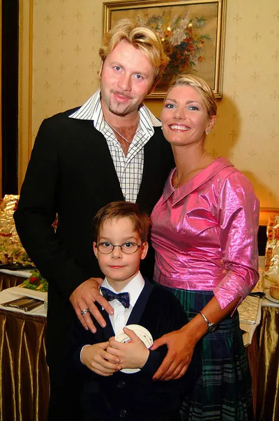 Sąsiedzi (2003-2008) PL.TVRip.XviD-NN / Serial PL