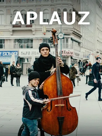 Aplauz / Plastic Symphony / Potlesk (2022) MULTi.2160p.UHD.WEB-DL.HDR.HLG.H.265.DDP2.0-FOX / Polska Produkcja